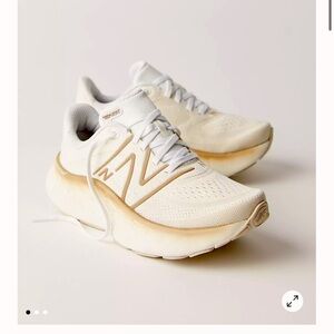 New Balance Fresh Foam X More V4 Sneakers